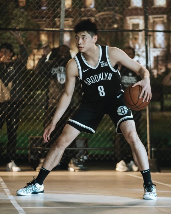 韦德体育 崔永熙登场4分钟孝顺5分 2记高难进球燃烧全场