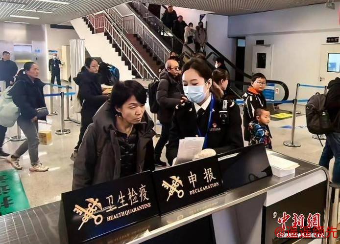 延吉海关智慧旅检助跨境游客快速通关