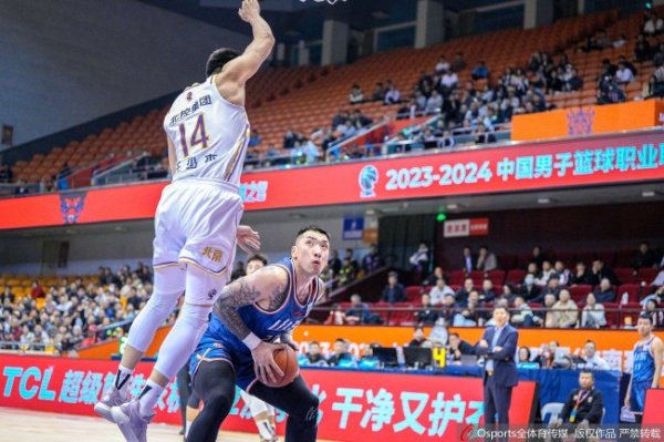 韦德体育 陶汉林21+22山东胜北控 崔永熙21分广州胜广厦